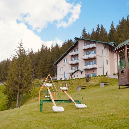 Zlatarska Kruna Nova Varoš Buitenkant foto